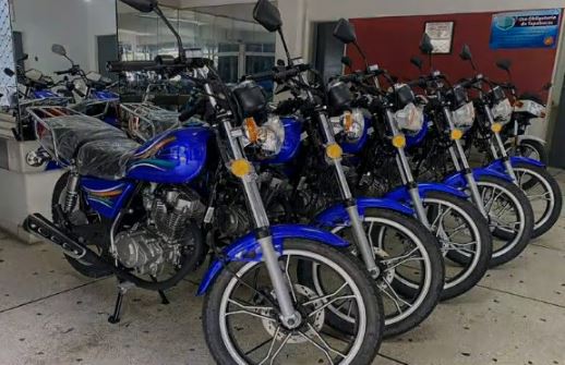 Por esta razón estaría parada la venta de motos en el país