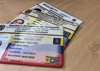 Estos son los requisitos para solicitar la licencia de conducir por primera vez en el INTT