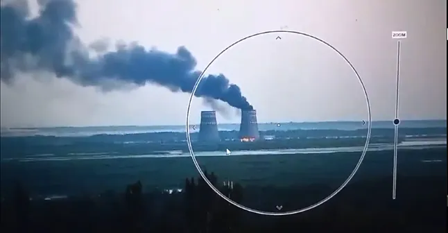 Se registra incendio en la central nuclear de Zaporiyia, al sur de Ucrania