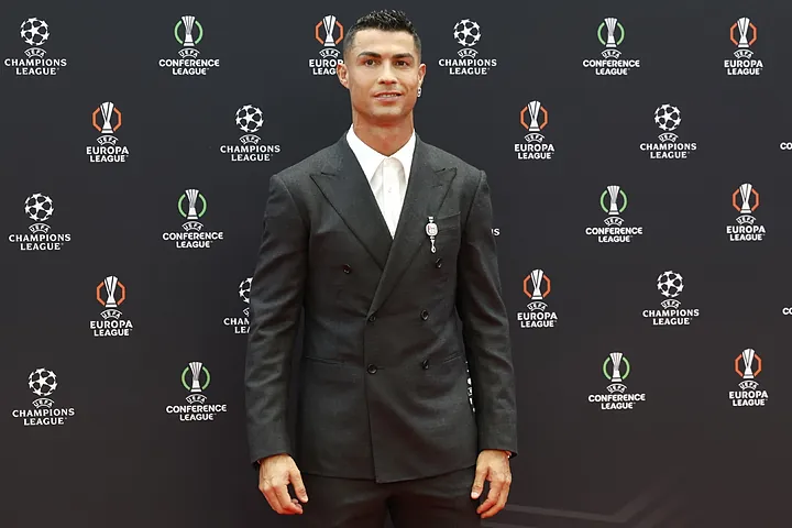 Cristiano Ronaldo recibió premio por ser el máximo goleador histórico de la Champions League