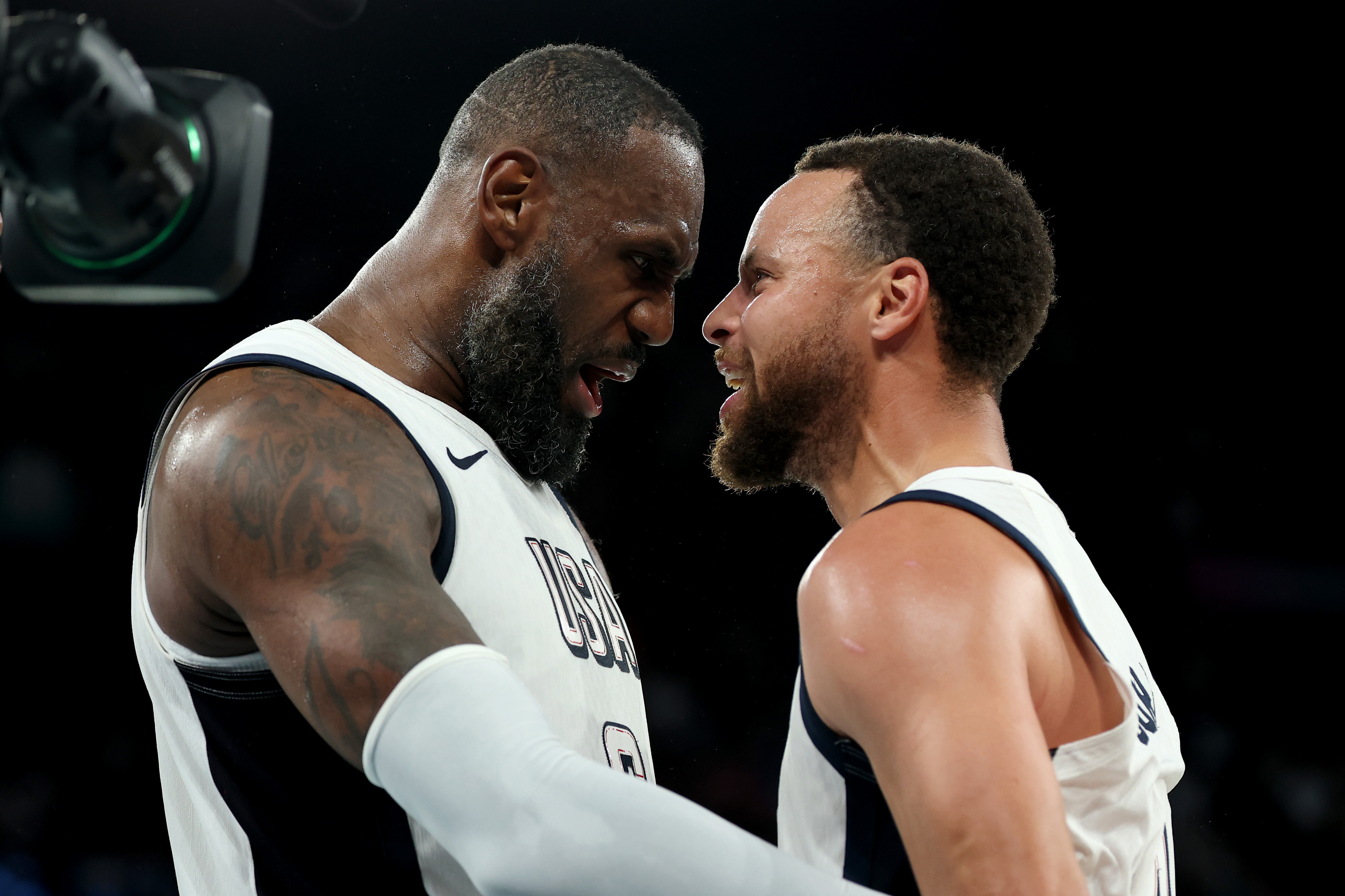 Estados Unidos remonta y va contra Francia en la final del baloncesto olímpico