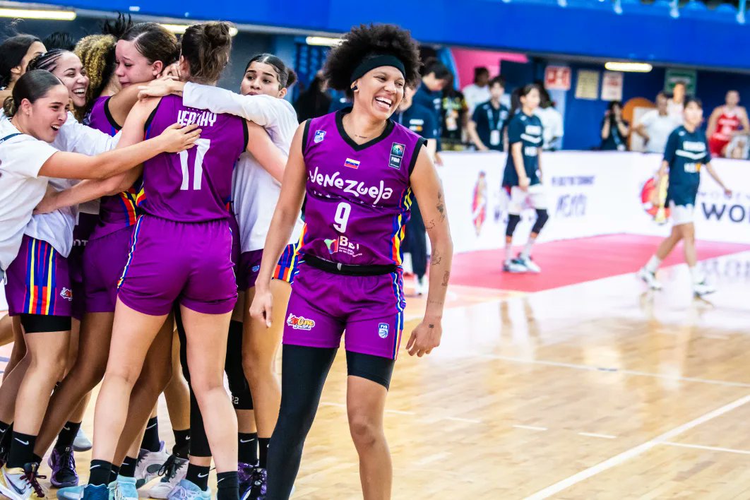 La selección nacional de baloncesto salió victoriosa en el inicio del Preclasificatorio al Mundial femenino