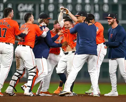 José Altuve dejó en el terreno a los Reales de Kansas City