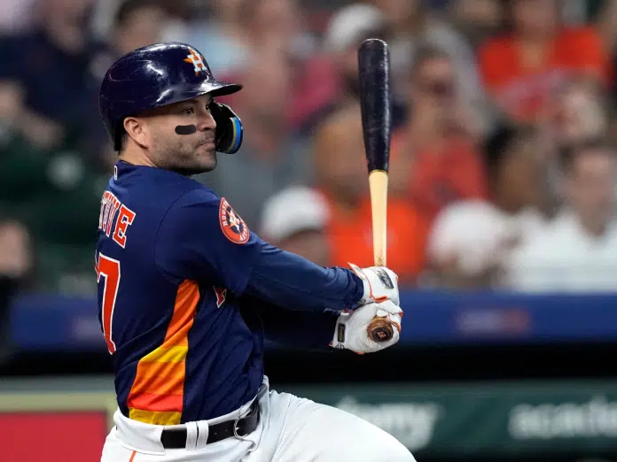 José Altuve lideró triunfo de Astros