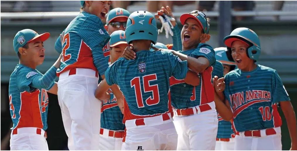 Grupo San Juan y Fiorella Supermarket felicitan a los nuevos Campeones Mundiales Senior de Pequeñas Ligas