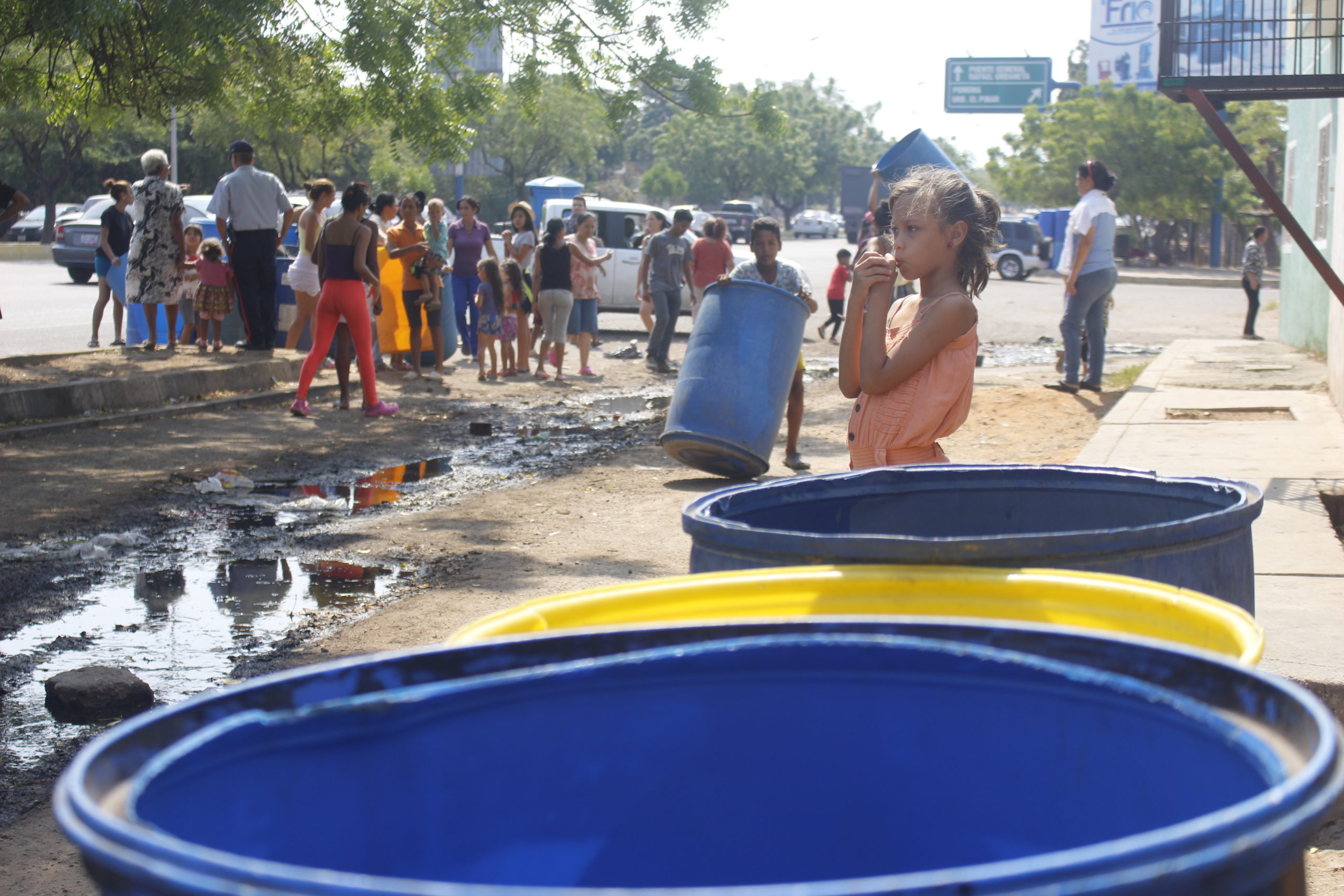 Entre aguadores en burro y camiones cisternas:  Maracaibo siempre ha estado sedienta