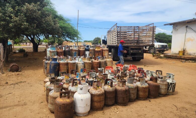 Habitantes del municipio Miranda recibieron mil cilindros de gas doméstico