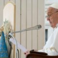 Papa Francisco pide buscar la verdad y evitar violencia en Venezuela