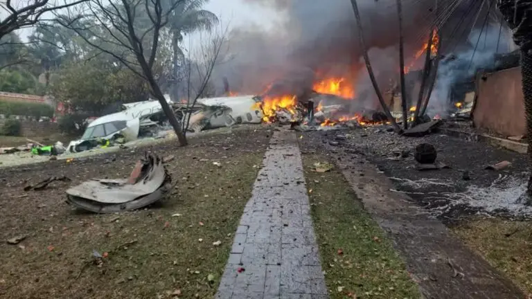 Se estrelló avión con 62 personas a bordo en Sao Paulo: Se desconoce número de víctimas