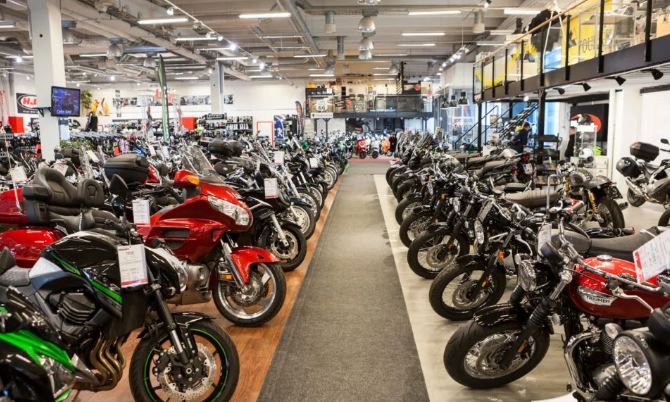 Reactivaron venta de motos en concesionarios del país