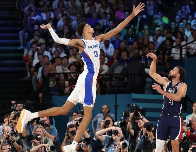 Estados Unidos logró su quinto campeonato olímpico de manera consecutiva en el baloncesto