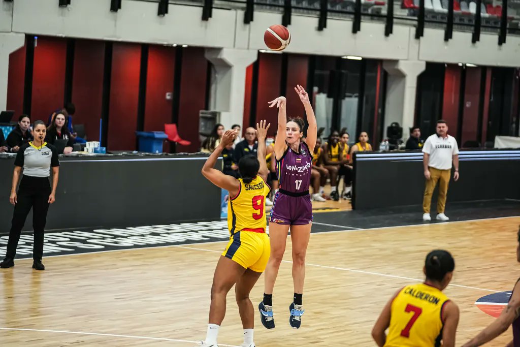 Venezuela sumó su primer triunfo ante Ecuador en el Sudamericano Femenino de Baloncesto