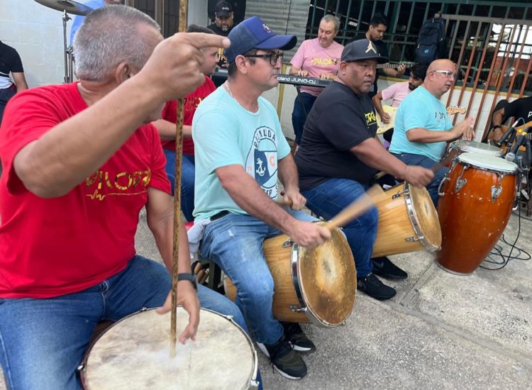 Gaiteros de Pillopo se prepara con cinco nuevos talentos para la temporada decembrina 2024