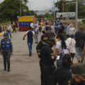 Colombia prepara una visa especial para migrantes venezolanos