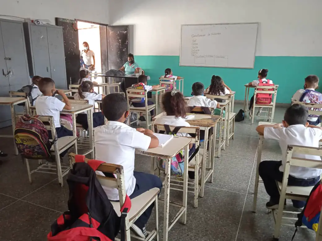 Clases escolares comenzarán este lunes 30-Sept