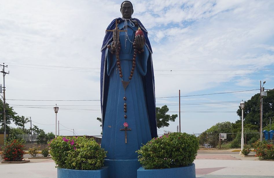 Gaiteros de la COL festejan aniversario Cabimas y nacimiento de San Benito con el tema 