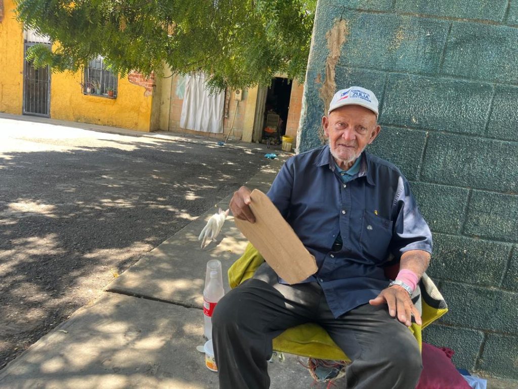 Manuel conecta puso en las buenas al profesor Nelson Bracho