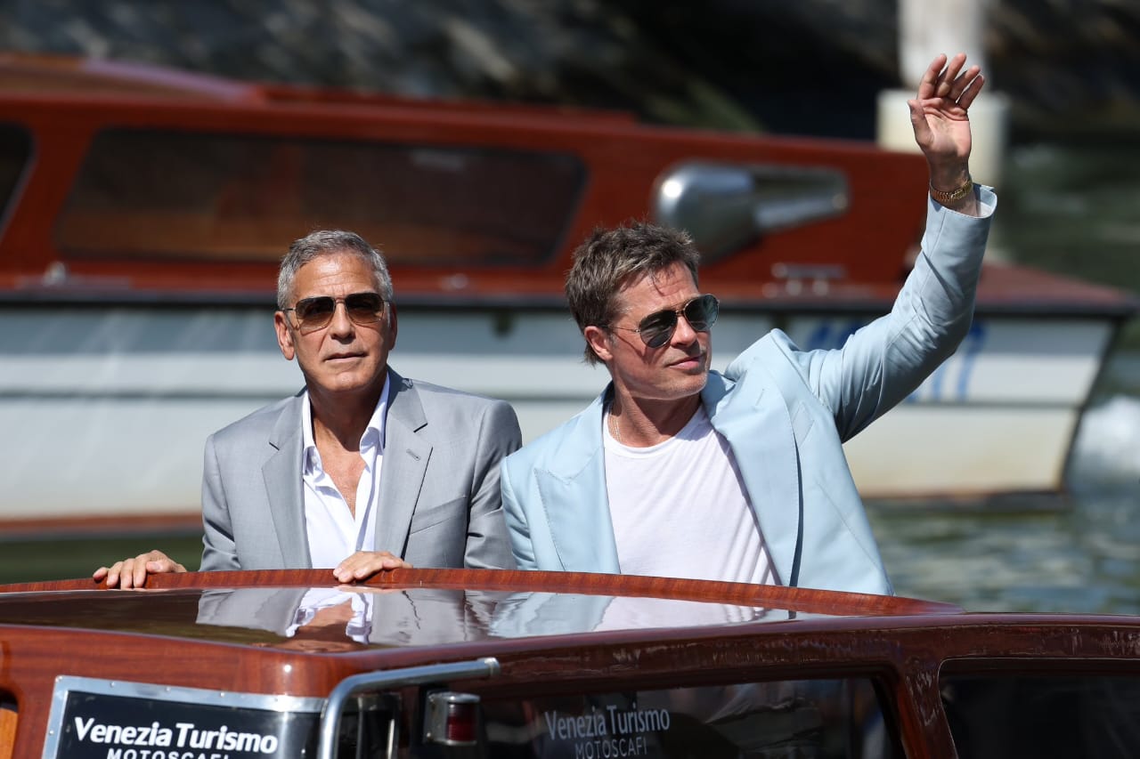 Brad Pitt y George Clooney causaron furor en el Festival de Venecia: Estrenan ‘Lobos’