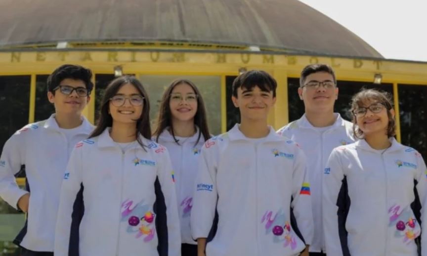 Venezolanos obtuvieron Mención Honorífica en las Olimpiadas de Astronomía en Rusia