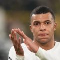 Mbappé rechaza mediación con la liga francesa