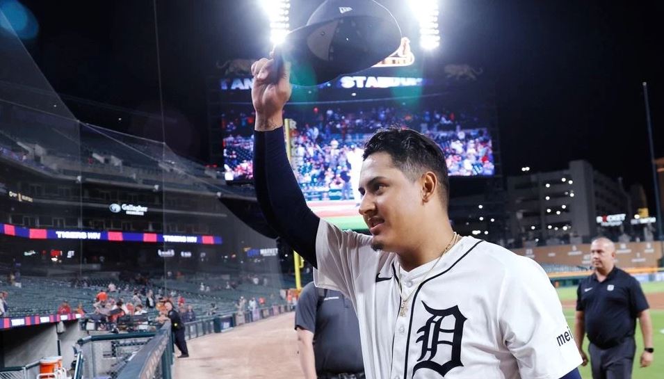 Keider Montero se luce en la lomita para pintar de blanco a los Rockies