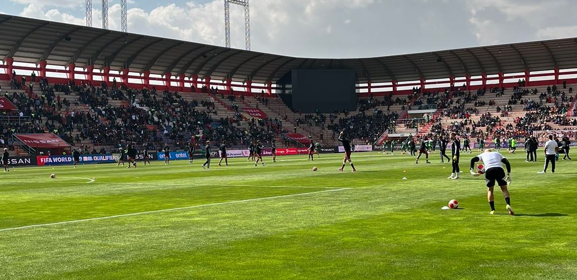 La Vinotinto hace su entrada en el estadio Municipal 