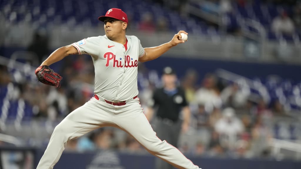 Ranger Suárez logra su decimosegunda victoria de campaña ante los Marlins