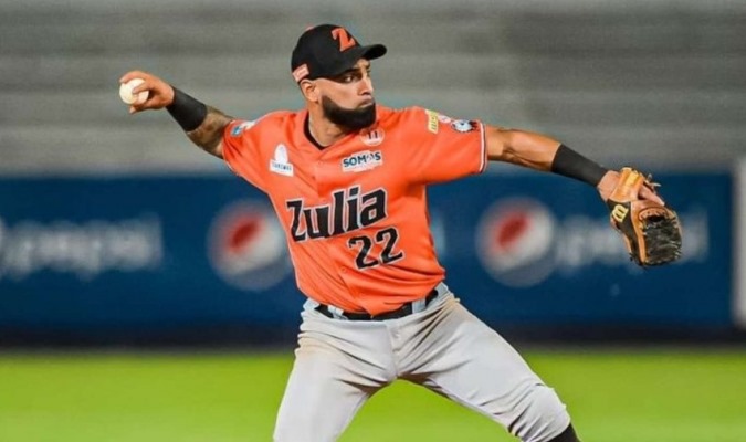 Alí Castillo listo para debutar con las Águilas del Zulia