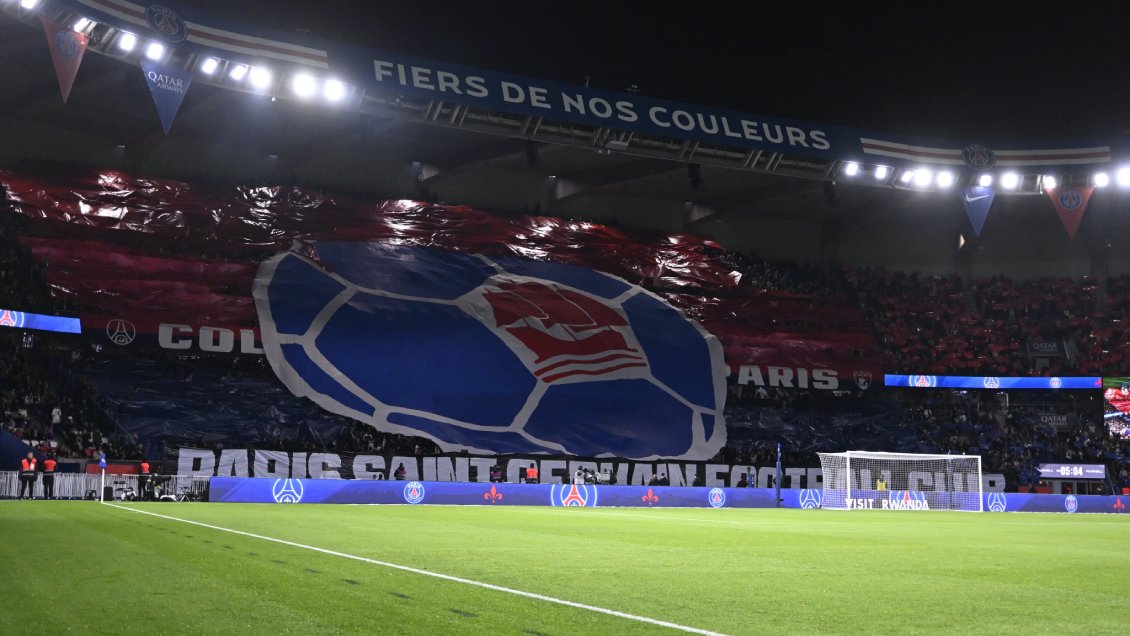 PSG podría ser sancionado por cánticos homofóbicos de su fanaticada