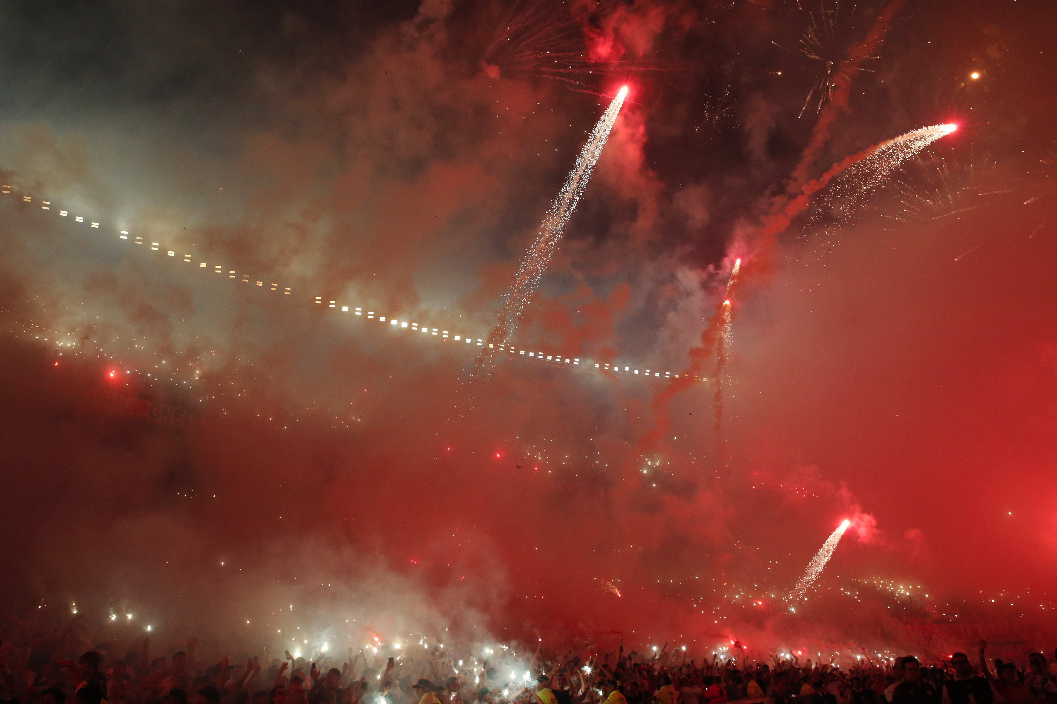 El estadio de River Plate fue clausurado por uso de pirotecnia