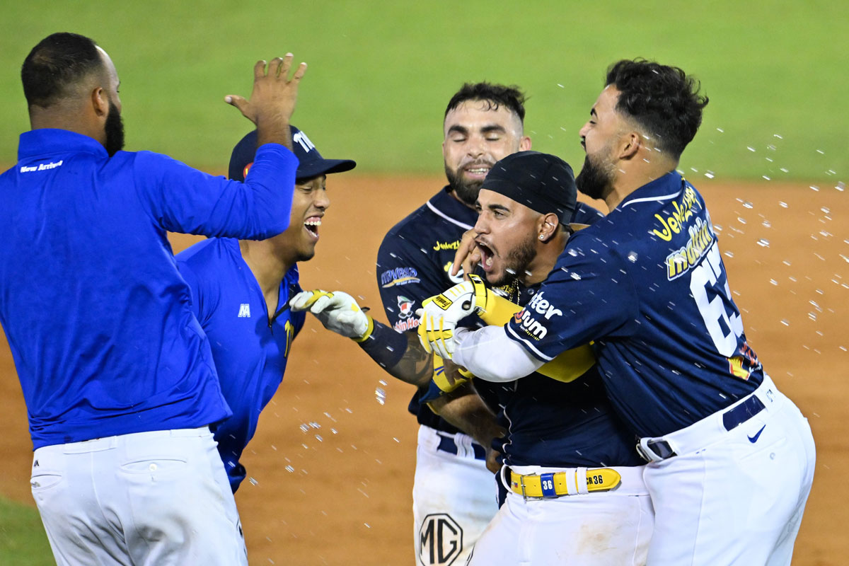 Navegantes del Magallanes dejó en el terreno a Caribes de Anzoátegui y cortó mala racha