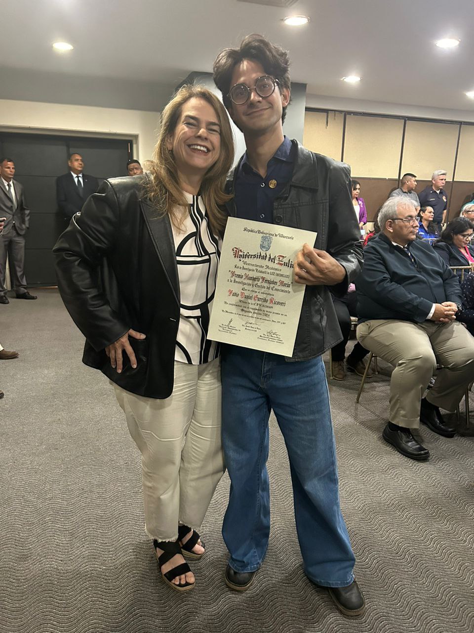 Ingeniero agrónomo de LUZ recibe el Premio de Humberto Hernández Morán por su destacada participación en proyectos de investigación y gestión de conocimientos