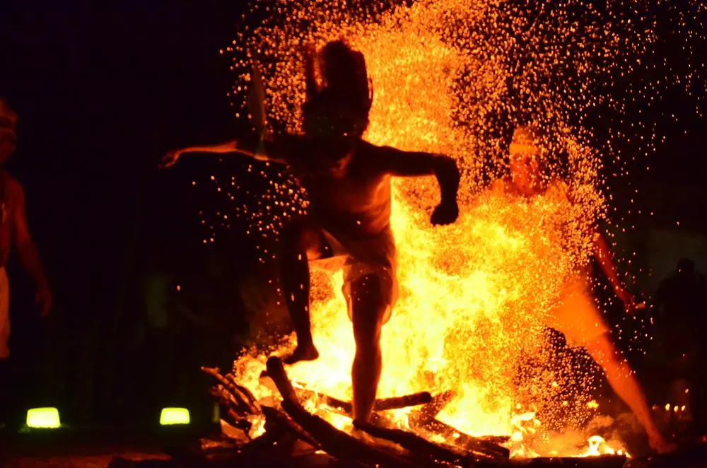 Declaran patrimonio cultural el ‘Baile en Candela’ que honra a María Lionza