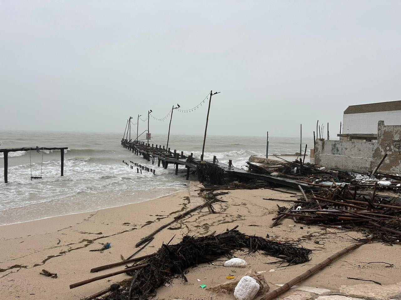 El huracán Milton se intensifica y se acerca a la Bahía de Tampa: Se espera que toque tierra la madrugada del jueves