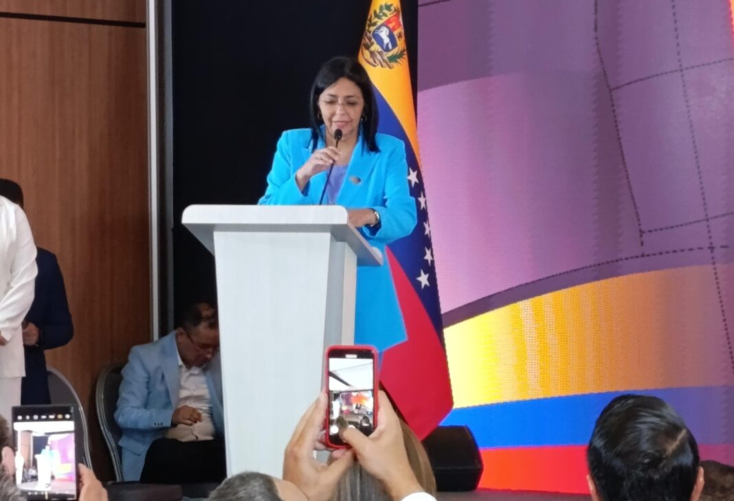 Vicepresidenta Rodríguez afirma que la demanda de divisas se debe al crecimiento económico