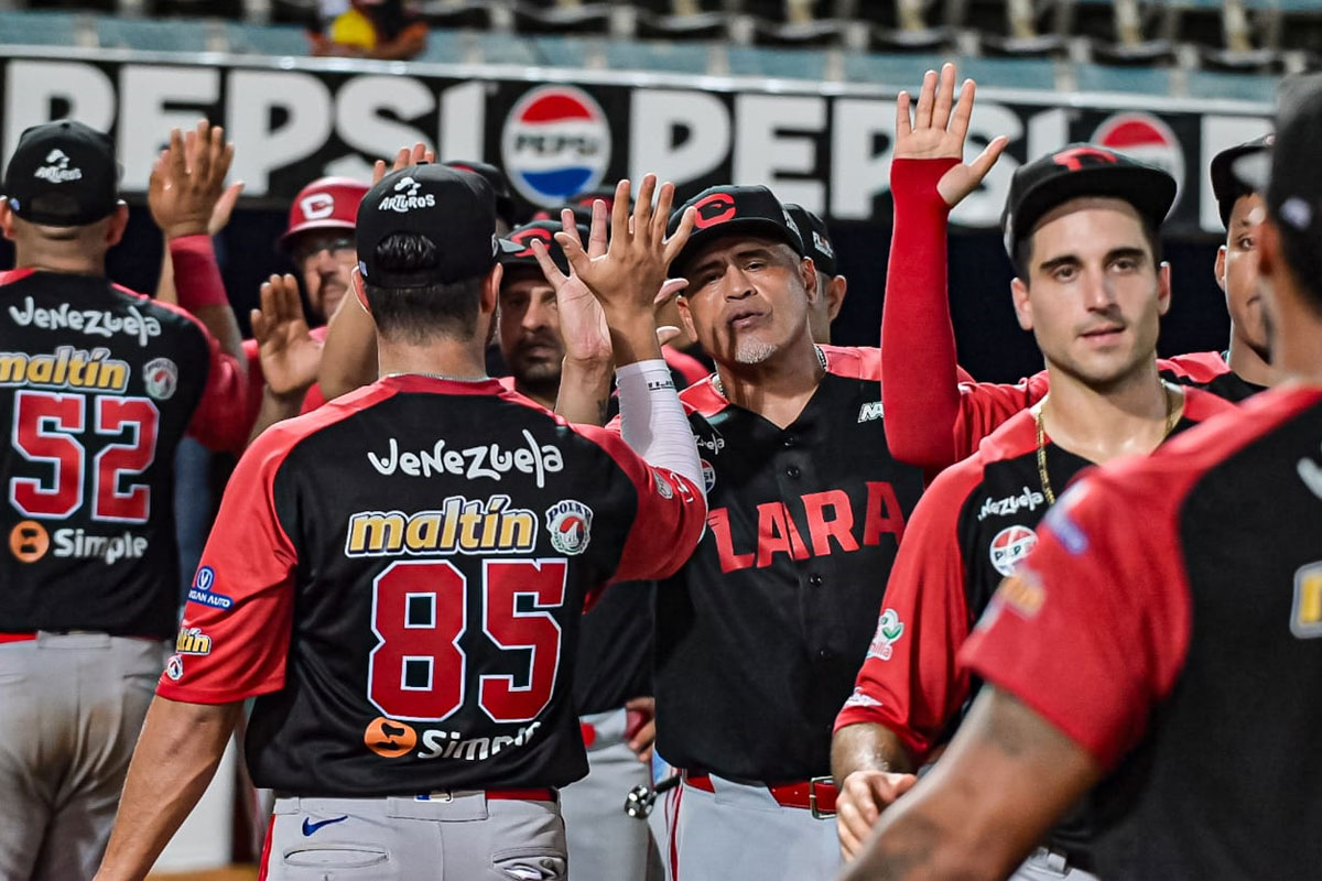 Cardenales desplumó a las Águilas en Maracaibo