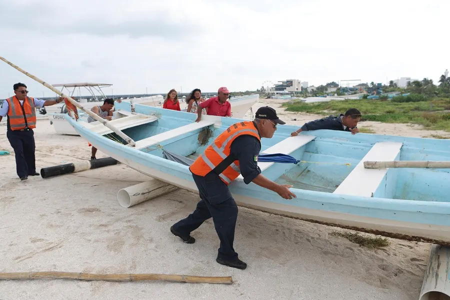 El huracán Milton baja a categoría 4 y se descarta que toque la costa de Yucatán, en México