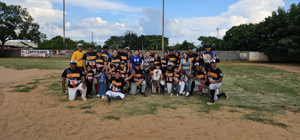 CICPC se proclamó campeón de softbol en el estadio Tomás Morillo