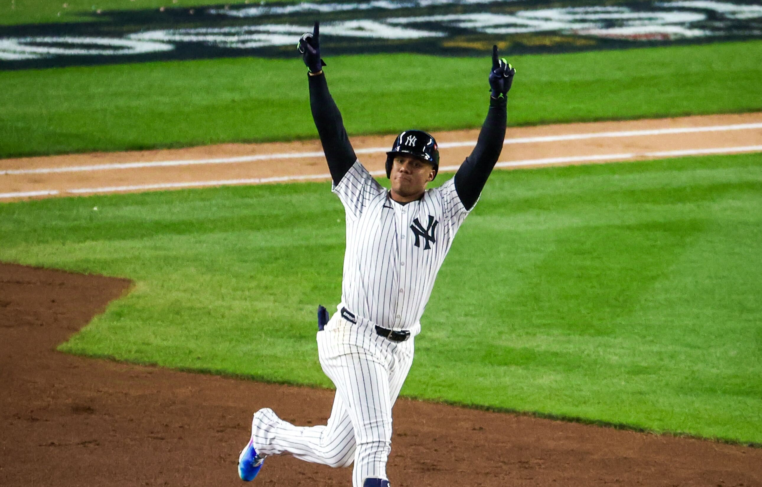 Los Yankees de Nueva York se llevan el primero de la Serie de Campeonato