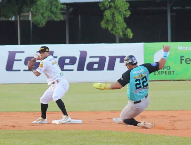 Tigres se hace con la victoria ante Bravos en un encuentro cerrado