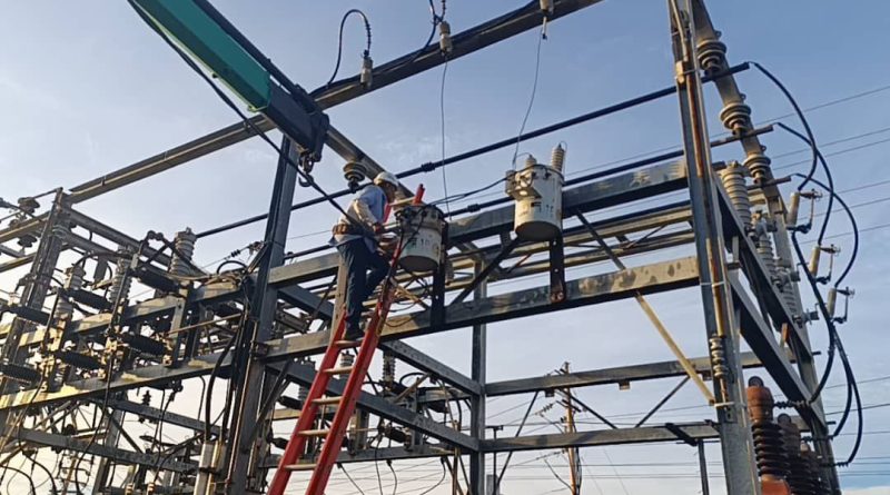 Corpoelec ejecuta labores para normalizar banco de transformadores en la Subestación Eléctrica Veritas