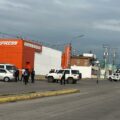 Lanzan granada en Farma Express de La Limpia