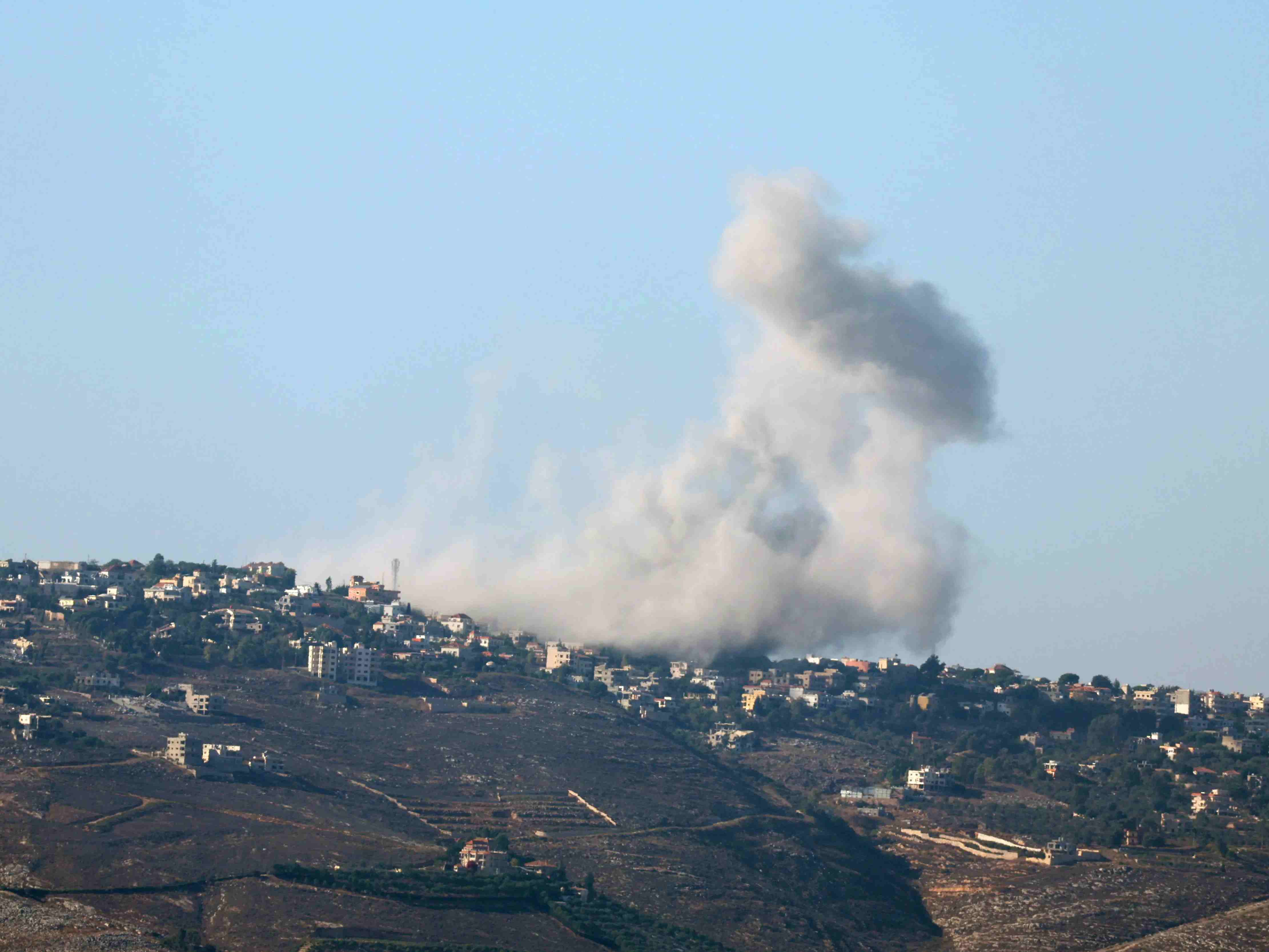 Al menos 37 muertos y 151 heridos en los ataques israelíes contra el Líbano en 24 horas