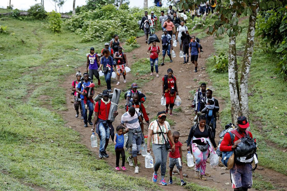 Acuerdo entre EEUU y Panamá reduce paso de migrantes por el Darién