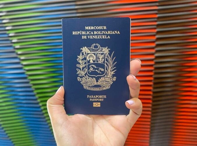 Ministro de Transporte confirma que venezolanos no podrán ingresar con documentos vencidos