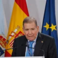 Edmundo González Urrutia se proclama presidente electo de Venezuela y pide el respaldo de España para hacer valer la soberanía popular