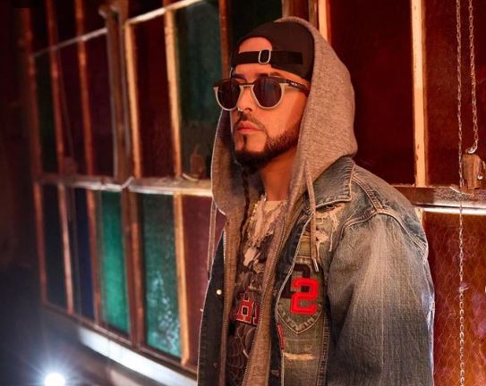 Yandel, leyenda del género urbano, revoluciona la industria con su nuevo disco 