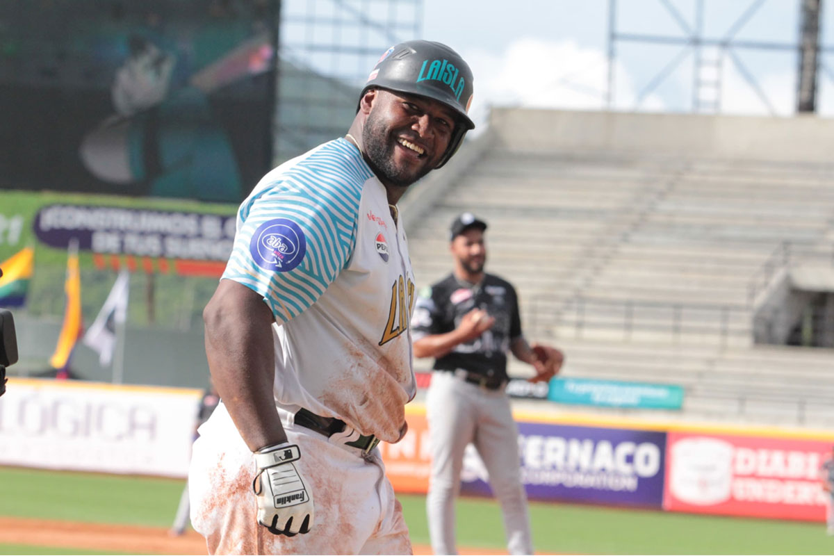 Moisés Gómez explotó su poder para llevarse el Jugador de la Semana en la LVBP