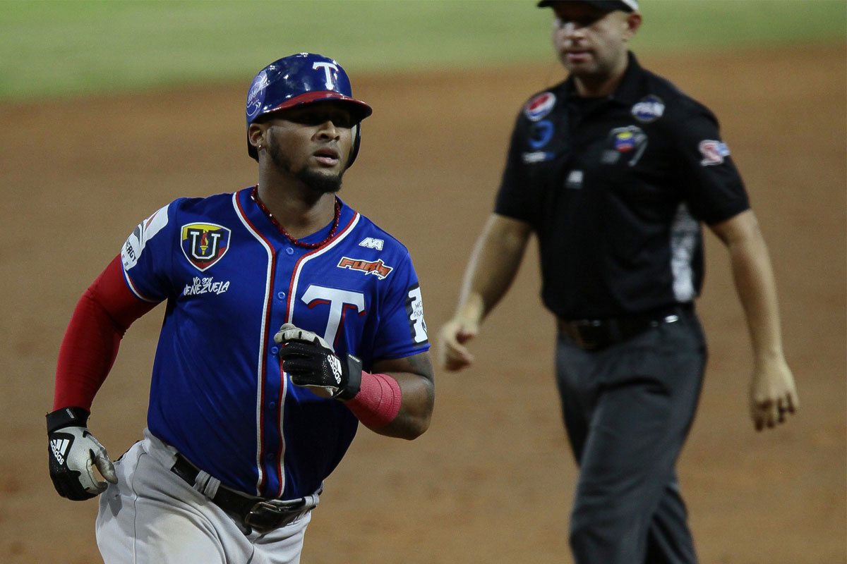 Tiburones y Bravos pactaron cambio en la LVBP