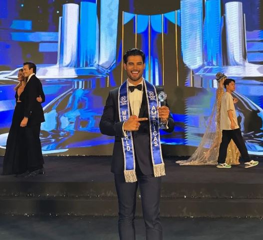 El venezolano Juan García no ganó en Vietnam el Mister Mundo, pero obtuvo la distención Mister World Américas